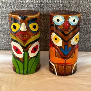 Vtg TIKI Totem Pole Colorful Masks Ceramic Salt Pepper Shaker Set Japan Retro